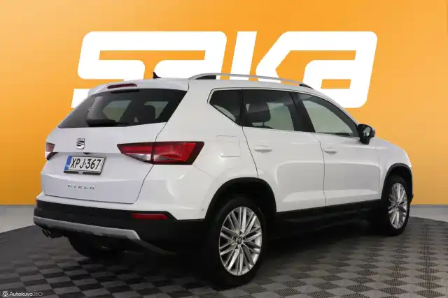 Valkoinen Maastoauto, Seat Ateca – XPJ-367