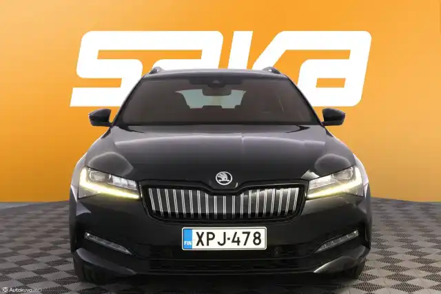 Musta Farmari, Skoda Superb – XPJ-478