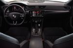 Musta Farmari, Skoda Superb – XPJ-478, kuva 13