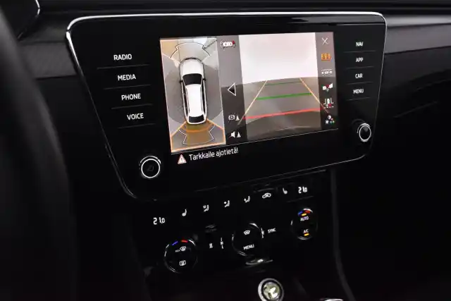 Musta Farmari, Skoda Superb – XPJ-478