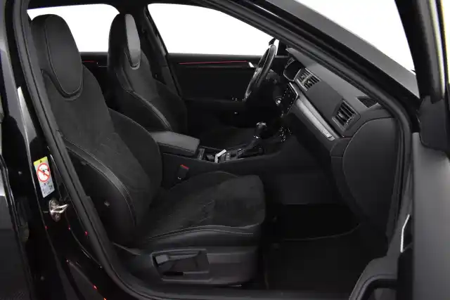 Musta Farmari, Skoda Superb – XPJ-478