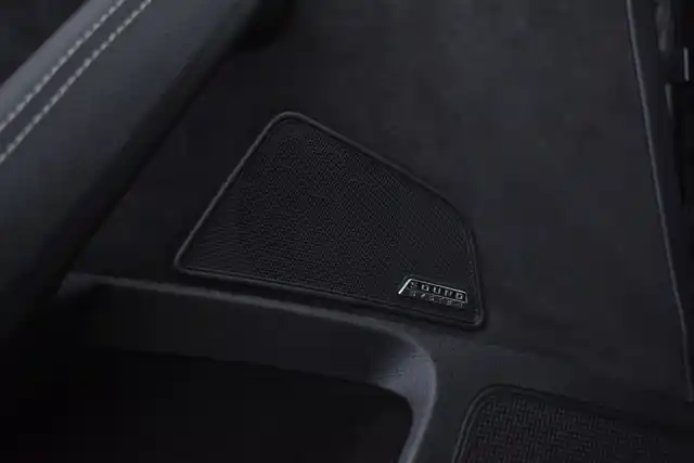 Musta Farmari, Skoda Superb – XPJ-478