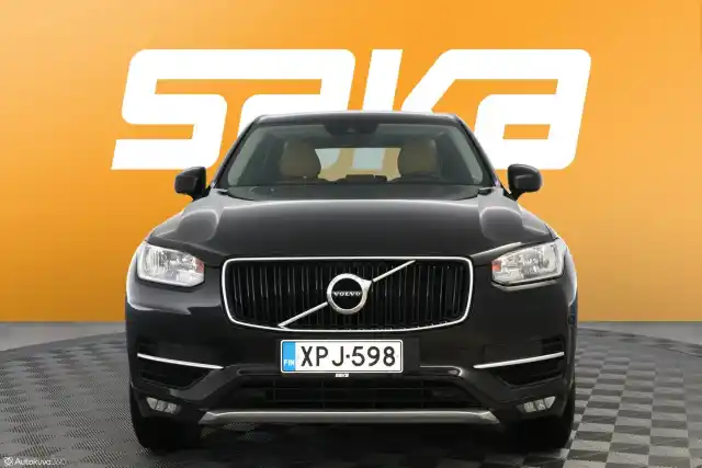 Musta Maastoauto, Volvo XC90 – XPJ-598