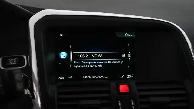 Punainen Maastoauto, Volvo XC60 – XPJ-737