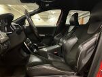 Punainen Maastoauto, Volvo XC60 – XPJ-737, kuva 5