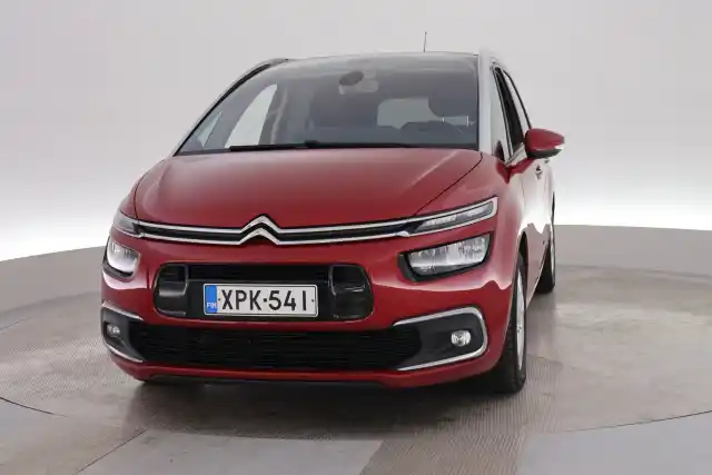 Punainen Tila-auto, Citroen Grand C4 Picasso – XPK-541