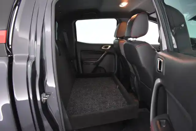 Harmaa Avolava, Ford Ranger – XPN-873