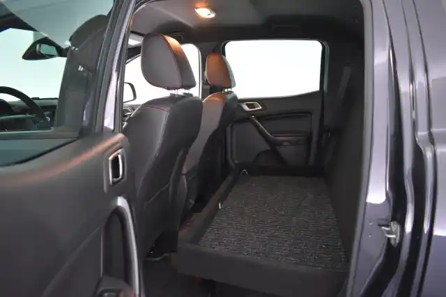 Harmaa Avolava, Ford Ranger – XPN-873