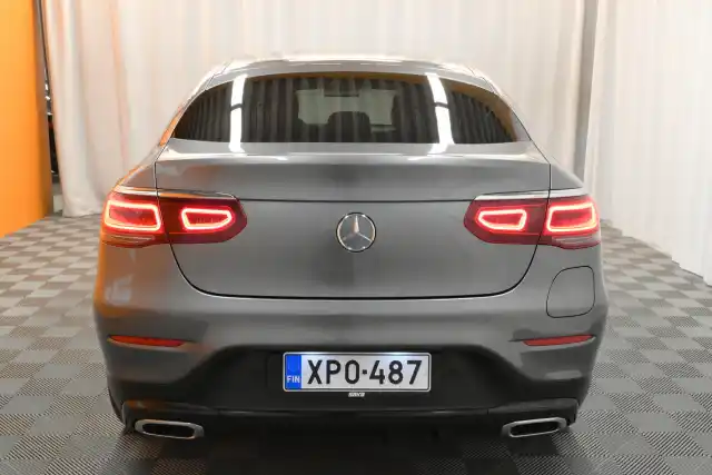 Harmaa Coupe, Mercedes-Benz GLC – XPO-487