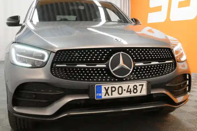 Harmaa Coupe, Mercedes-Benz GLC – XPO-487