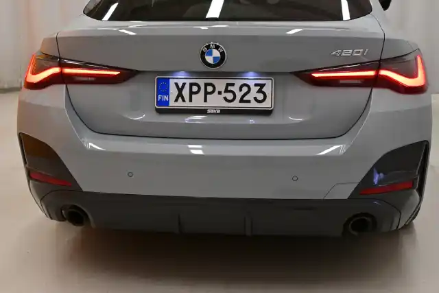 Harmaa Viistoperä, BMW 420 – XPP-523