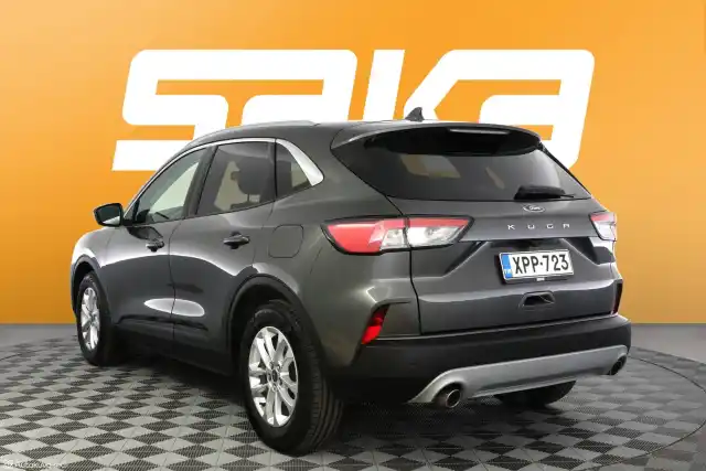 Harmaa Maastoauto, Ford Kuga – XPP-723