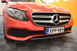 Punainen Farmari, Mercedes-Benz E – XPP-989, kuva 10