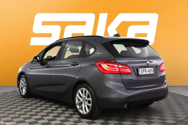 Harmaa Farmari, BMW 225 – XPR-485