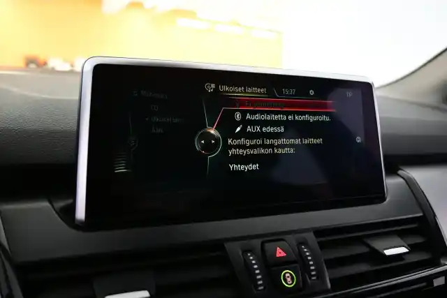Harmaa Farmari, BMW 225 – XPR-485