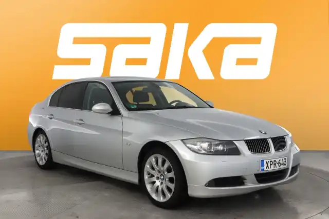 Hopea Sedan, BMW 325 – XPR-643