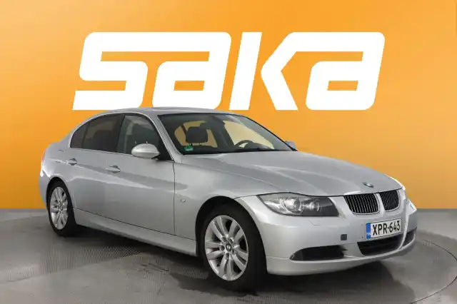 Hopea Sedan, BMW 325 – XPR-643