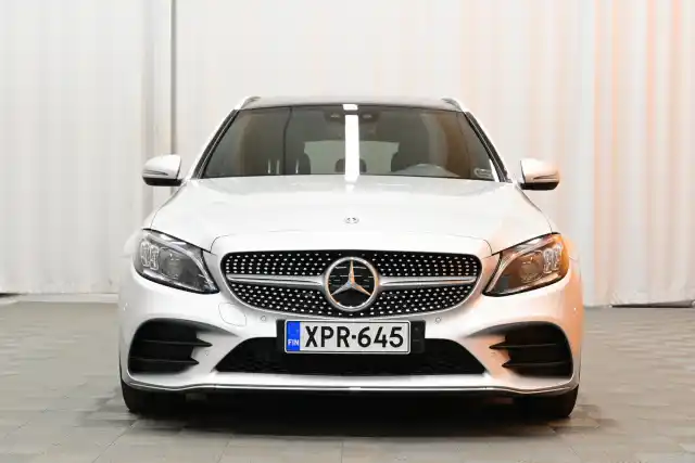 Hopea Farmari, Mercedes-Benz C – XPR-645