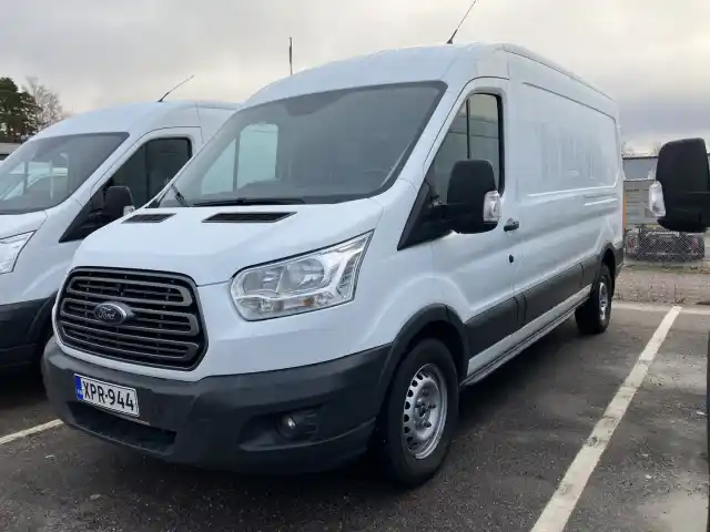 Valkoinen Pakettiauto, Ford Transit – XPR-944