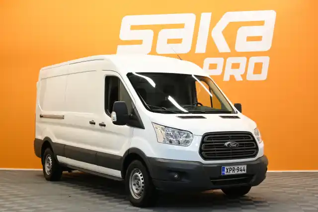 Valkoinen Pakettiauto, Ford Transit – XPR-944