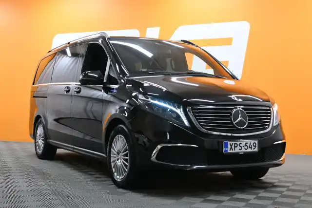 Musta Tila-auto, Mercedes-Benz EQV – XPS-549