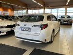 Valkoinen Farmari, Toyota Corolla – XPS-795, kuva 4