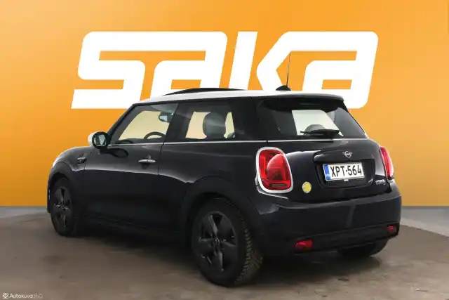 Musta Viistoperä, MINI COOPER – XPT-564