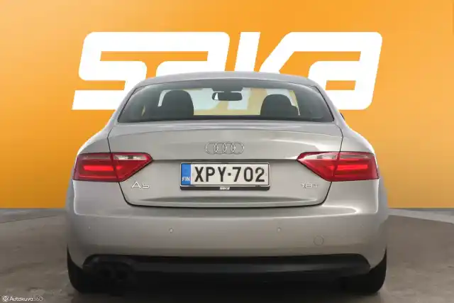 Harmaa Coupe, Audi A5 – XPY-702