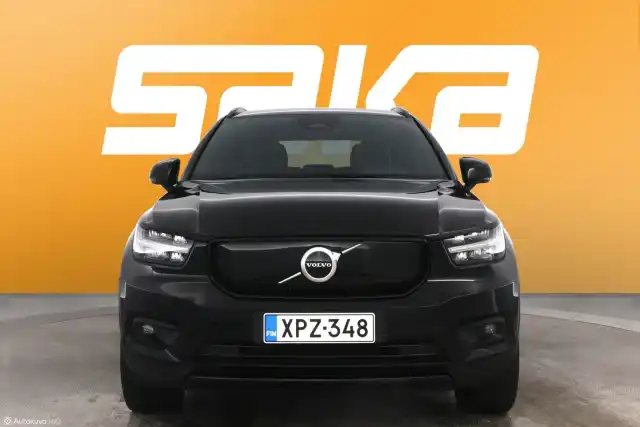 Musta Maastoauto, Volvo XC40 – XPZ-348