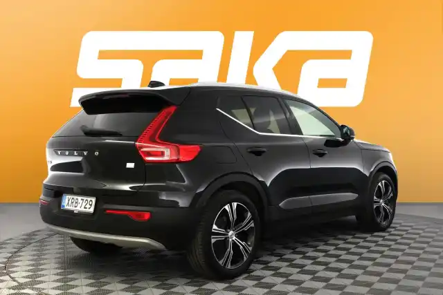 Musta Maastoauto, Volvo XC40 – XRB-729