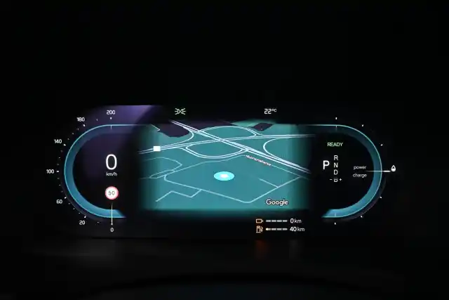 Musta Farmari, Volvo V90 – XRE-365