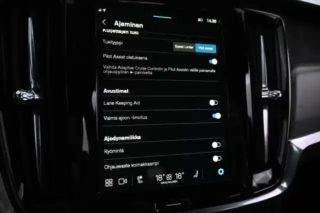 Musta Farmari, Volvo V90 – XRE-365