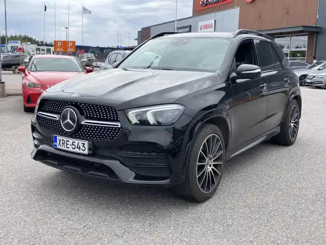 Musta Maastoauto, Mercedes-Benz GLE – XRE-543