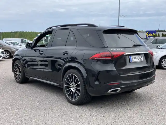 Musta Maastoauto, Mercedes-Benz GLE – XRE-543