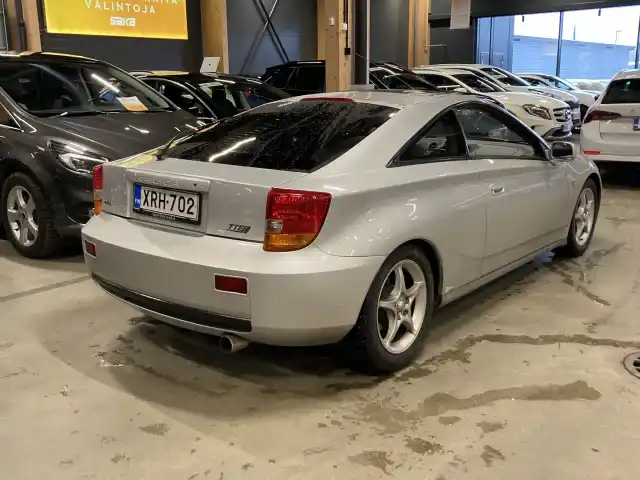 Harmaa Coupe, Toyota Celica – XRH-702