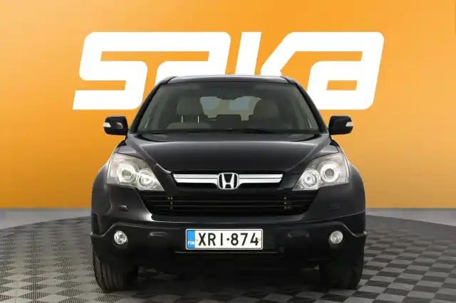 Musta Maastoauto, Honda CR-V – XRI-874