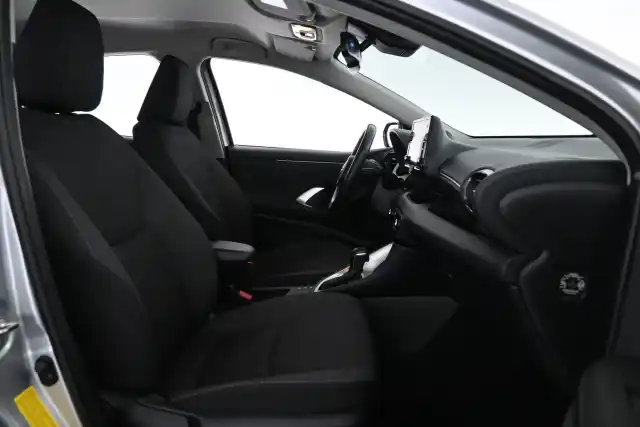 Hopea Viistoperä, Toyota Yaris – XRJ-544