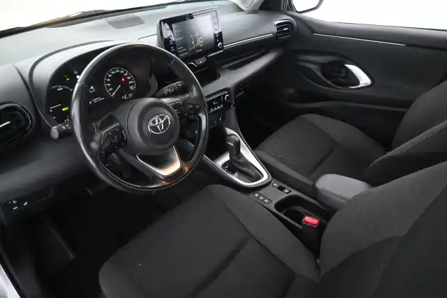 Hopea Viistoperä, Toyota Yaris – XRJ-544