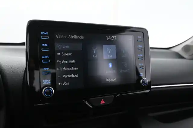 Hopea Viistoperä, Toyota Yaris – XRJ-544