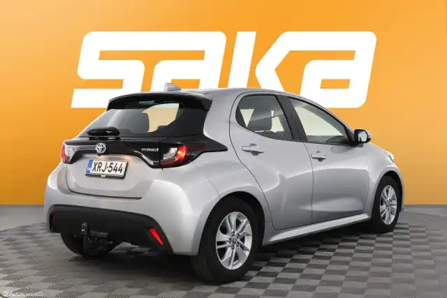 Hopea Viistoperä, Toyota Yaris – XRJ-544