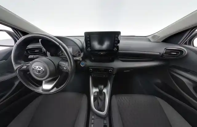 Hopea Viistoperä, Toyota Yaris – XRJ-544