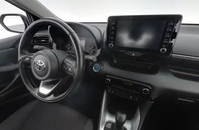 Hopea Viistoperä, Toyota Yaris – XRJ-544