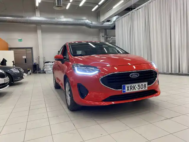 Punainen Viistoperä, Ford Fiesta – XRK-308