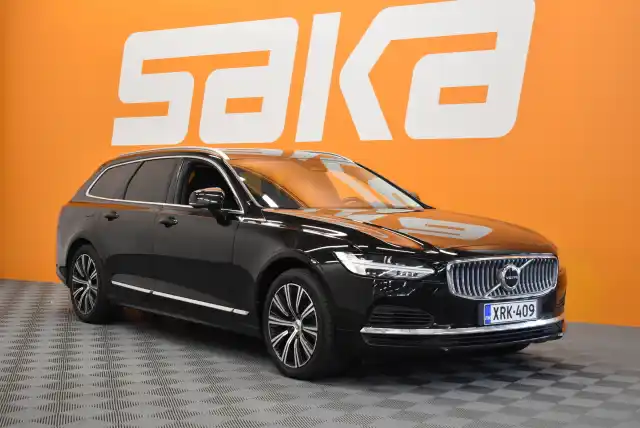 Musta Farmari, Volvo V90 – XRK-409