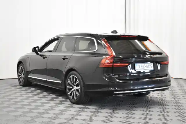 Musta Farmari, Volvo V90 – XRK-409