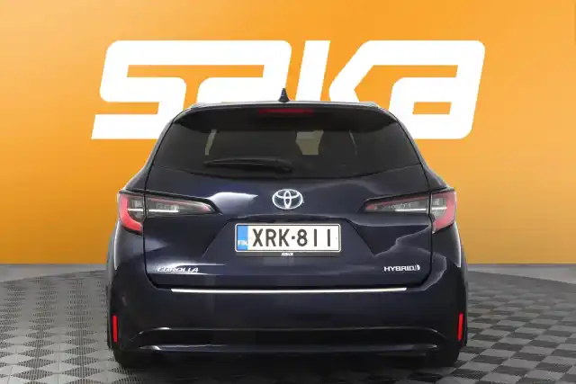 Sininen Farmari, Toyota Corolla – XRK-811