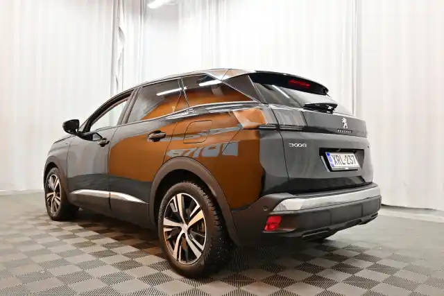 Musta Maastoauto, Peugeot 3008 – XRL-237