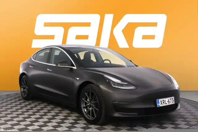 Musta Sedan, Tesla Model 3 – XRL-673