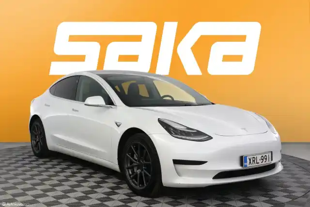 Valkoinen Sedan, Tesla Model 3 – XRL-991