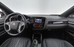 Harmaa Maastoauto, Mitsubishi OUTLANDER PHEV – XRN-213, kuva 9